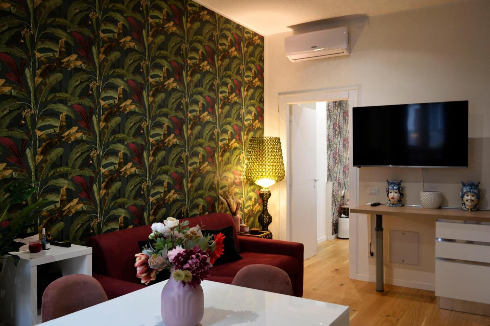 Appartement Peony House - 10 Min Duomo à Milan Extérieur photo